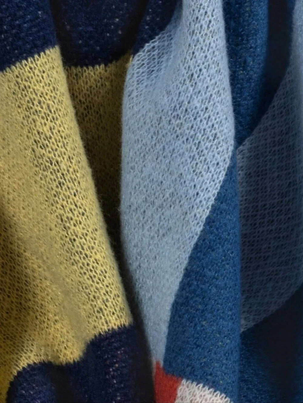 Room Essentials NWT Nautical Pieced Stripe Knit Throw Blanket In Maritime Multi